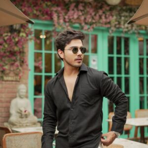 The matte black regular fit shirt