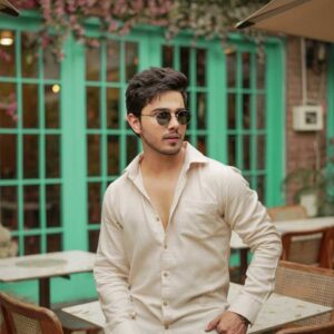 Everyday beige regular fit shirt